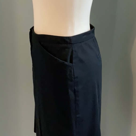 Black skirt. Size 12 - Picture 5 of 8